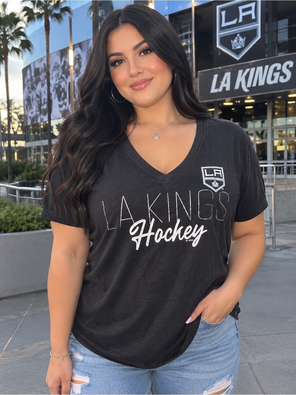 NHL LA Kings Black V-Neck Hockey Tee